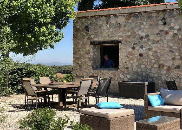 El Ranxo Bed & Breakfast 4*