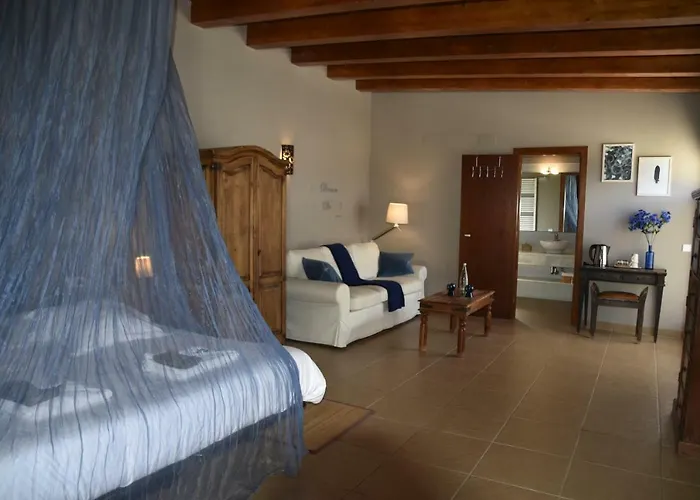 Bed & Breakfast El Ranxo 4*