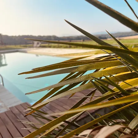 El Ranxo Bed & Breakfast 4*